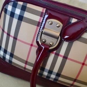 BURBERRY RED 🔥 PATENT LEATHER PLAID DOCTOR BAG HOLIDAY READY CHRISTMAS 🎄